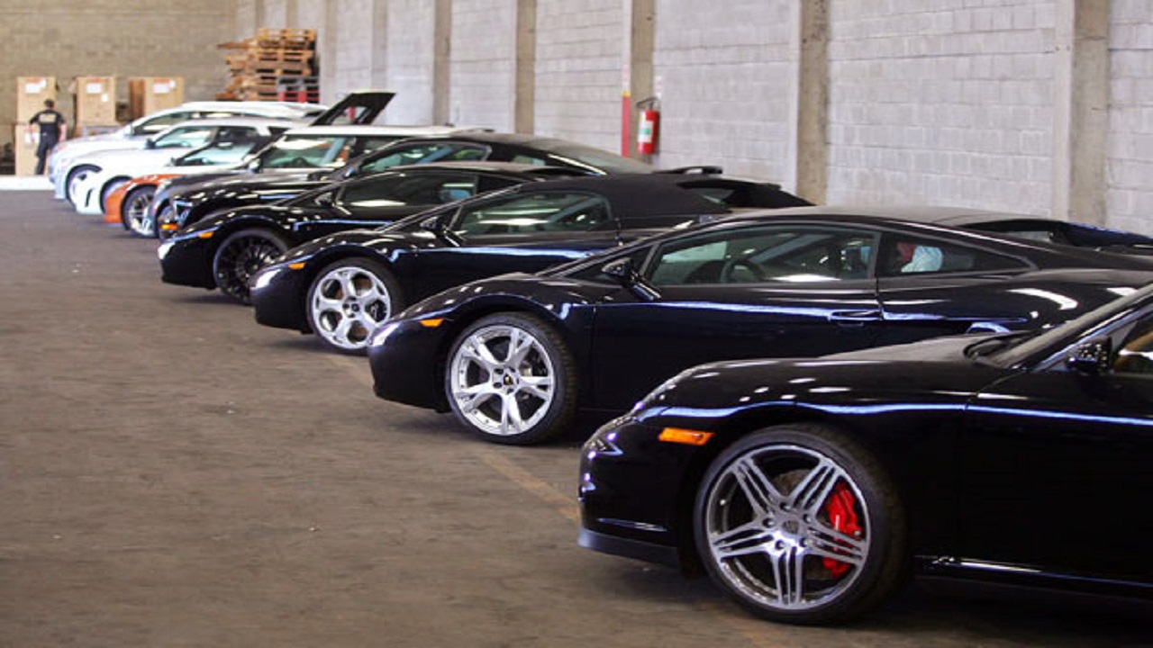 Toyota - consumidores - leilão - Volvo - Copart