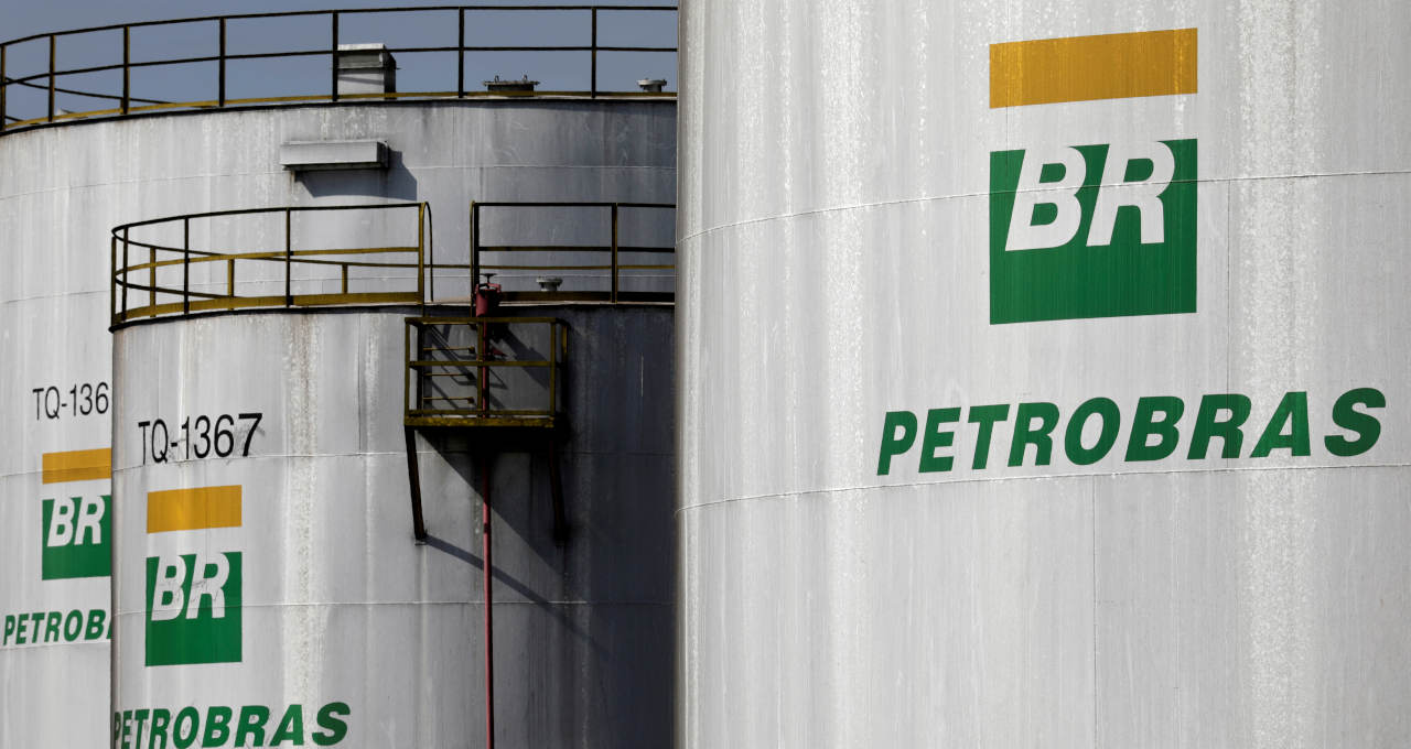 Petrobras historia e seu papel na sociedade