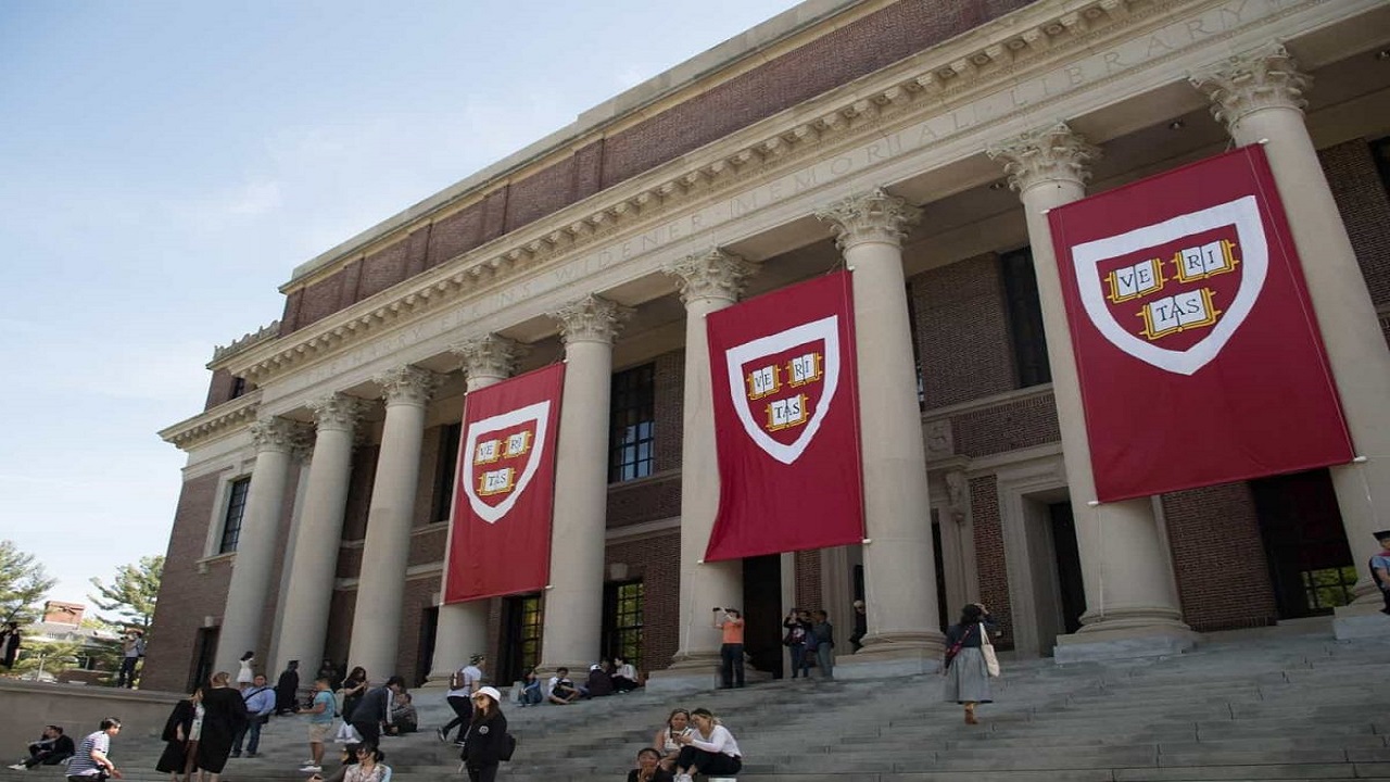-Harvard-Columbia-e-no-Instituto-de-Tecnologia-de-Massachusetts-MIT. - bolsas de estudo - universidades