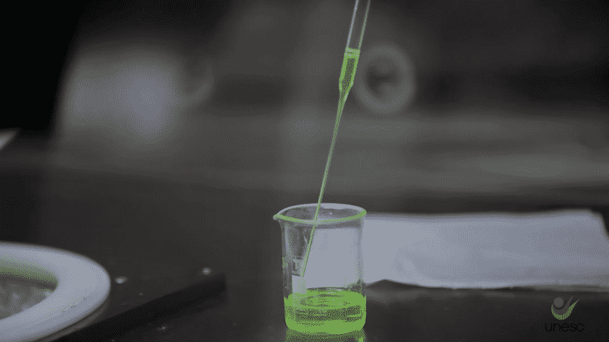 Protótipo de tinta solar desenvolvida por pesquisadores da Universidade do Extremo Sul Catarinense