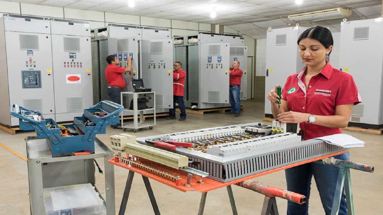 vagas de emprego - sem experiência - Authomathika - eletricista-almoxarife-instrumentista