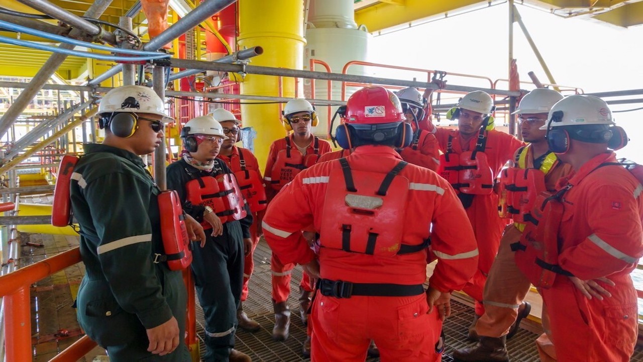 contrato - licitação - petrobras - emprego - granihc - ocyan - bacia de campos - plataformas - trabalhadores