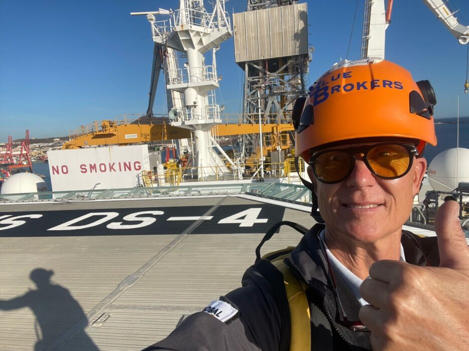 Trabajador de la sonda DS-4 de Ensco Valaris 2