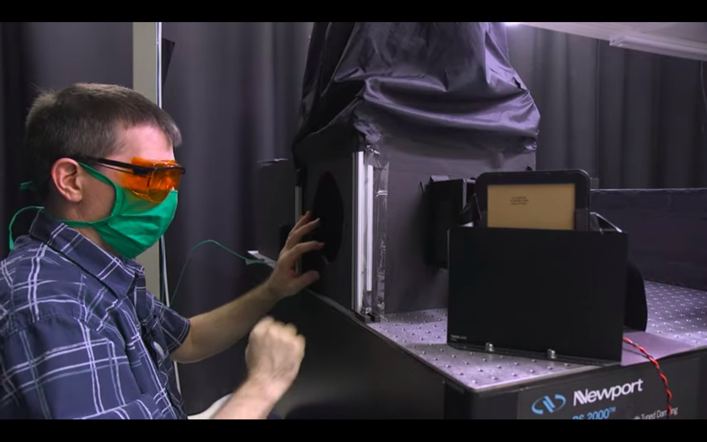 Cientistas - ,mascaras - mascaras descartáveis - resíduos hospitalares - baterias