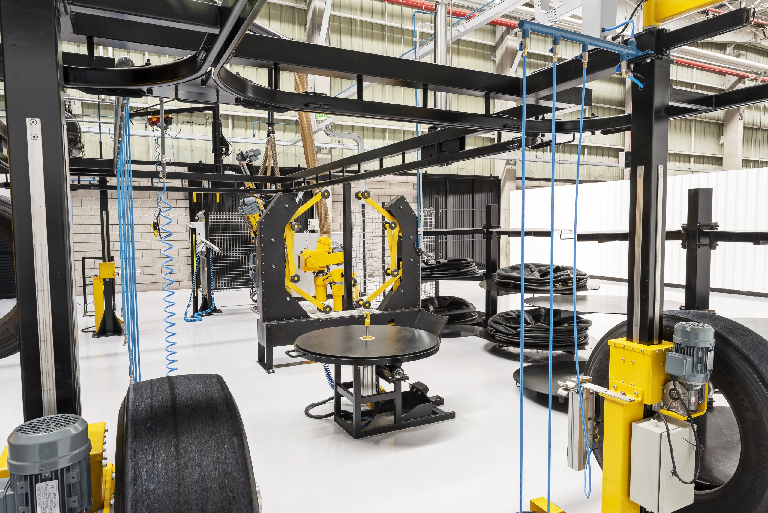 pneus, investimentos, São Paulo, Rio Grande do Sul