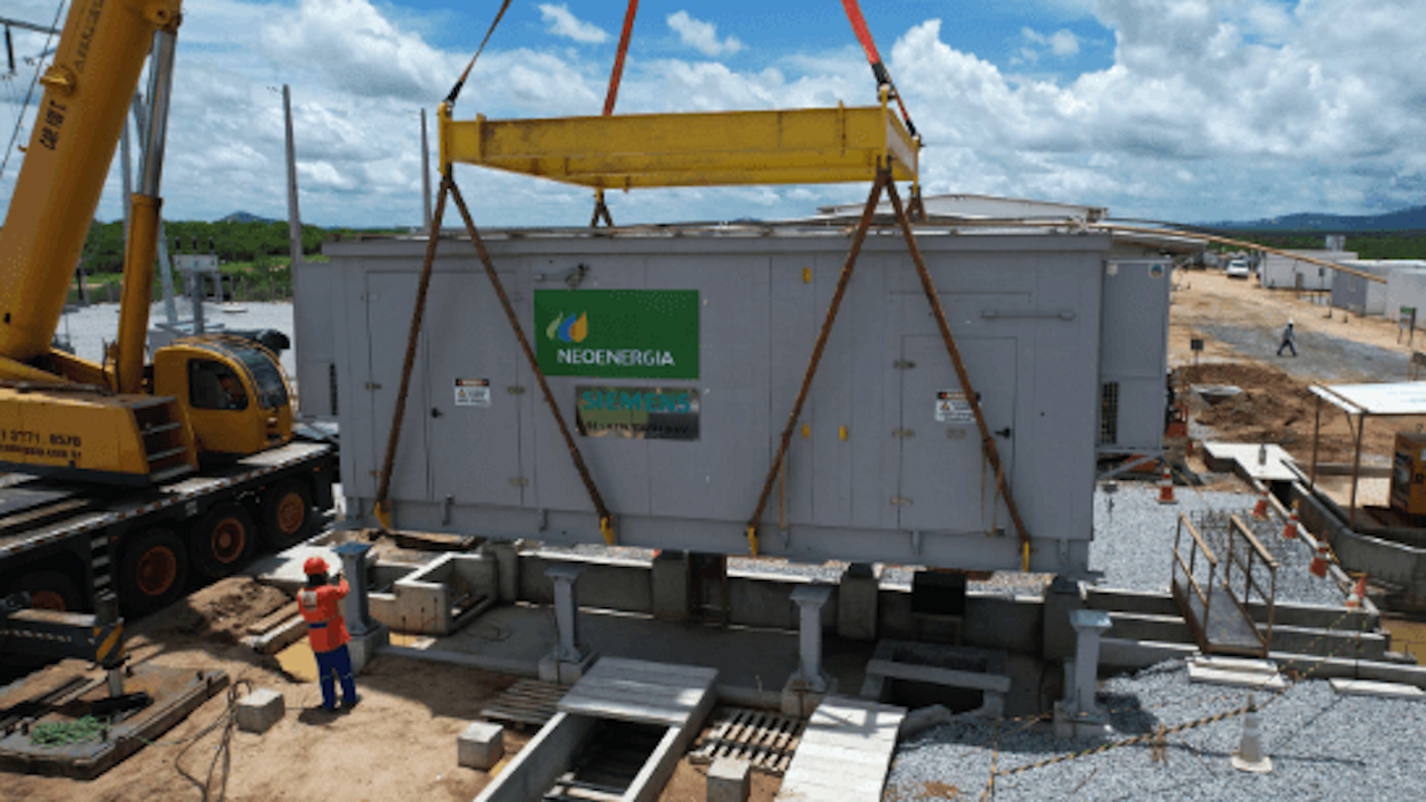 solar - energia - Neoenergia - WEG - siemens - turbinas - transformadores - usina - painel solar - paraíba - emprego - obras - construção