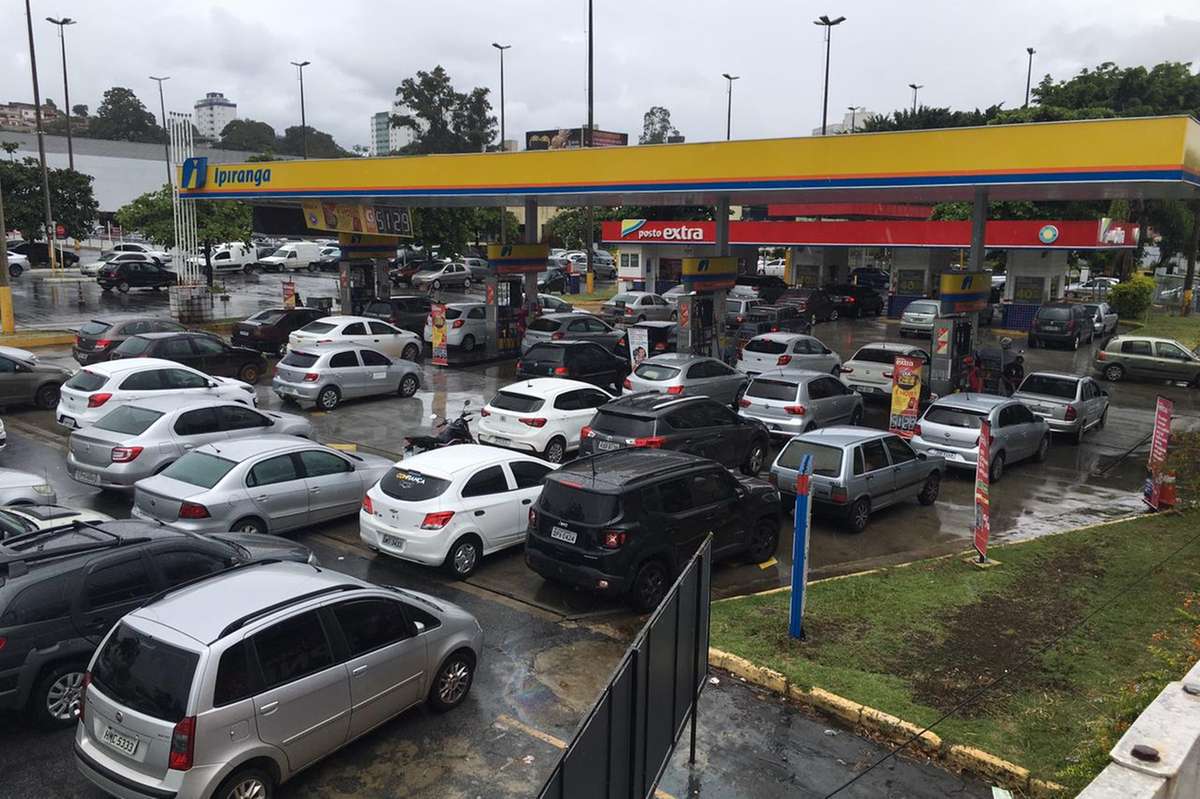 gasolina - preço - diesel - petróleo - refino - combustível - etanol - escassez - falta - alerta - colapso