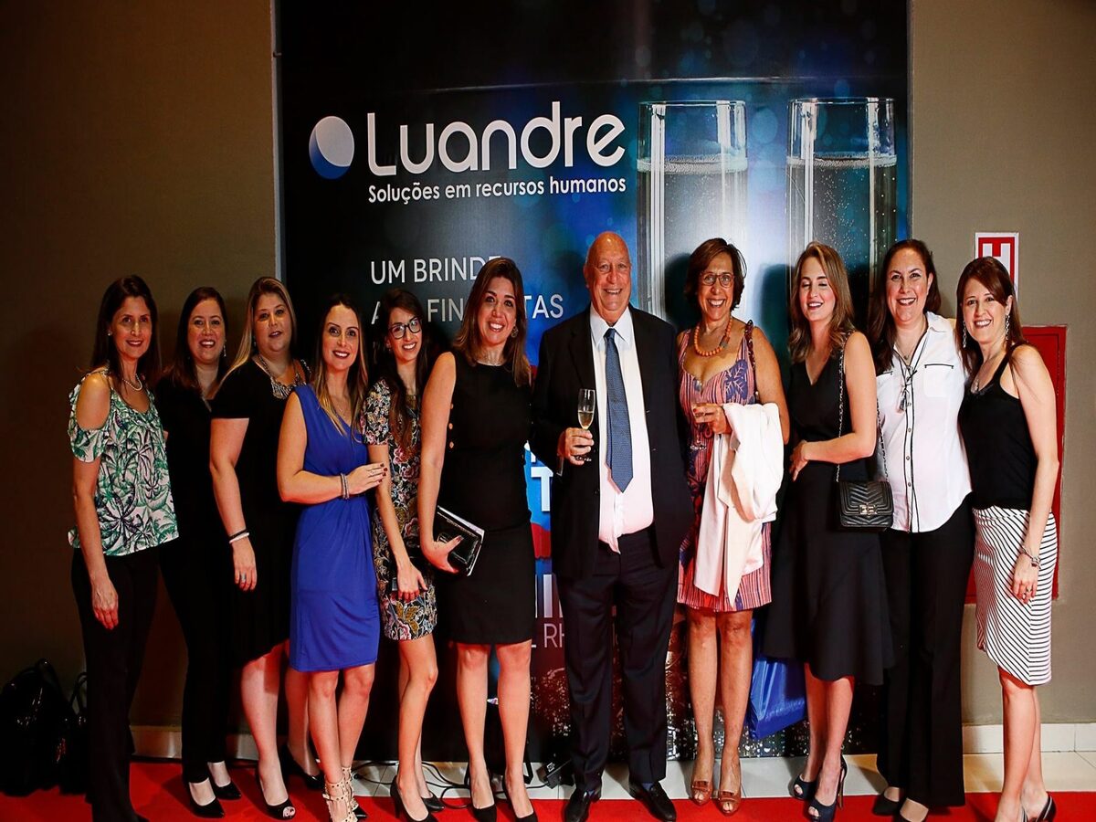 Luandre tem 800 vagas de emprego para auxiliar de operações em Jundiaí, Cajamar, Caieiras, Francisco Morato, Várzea Paulista, Itupeva, Louveira, cidades de São Paulo - Canva