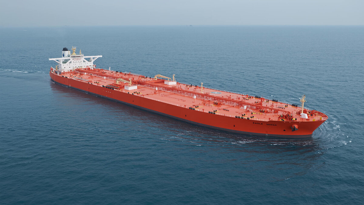 A petrolífera brasileira Petrobras continua em busca de expansão nas operações de transporte e agora aguarda o recebimento do navio-tanque Eagle Cambe, que foi recebido pela AET em sua frota nesta última semana para o fretamento com a estatal