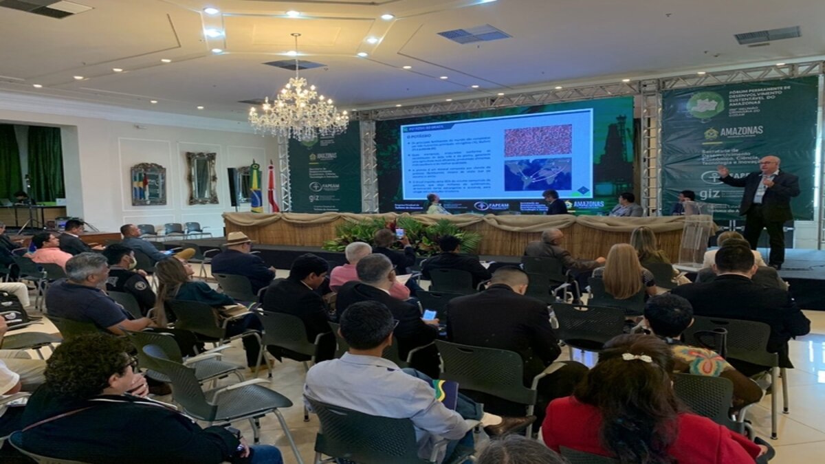 A companhia Potássio do Brasil comentou sobre o seu projeto de mineração de potássio, além da construção de uma fábrica de beneficiamento do minério no estado do Amazonas, e destacou o foco na sustentabilidade e na geração de empregos na região.