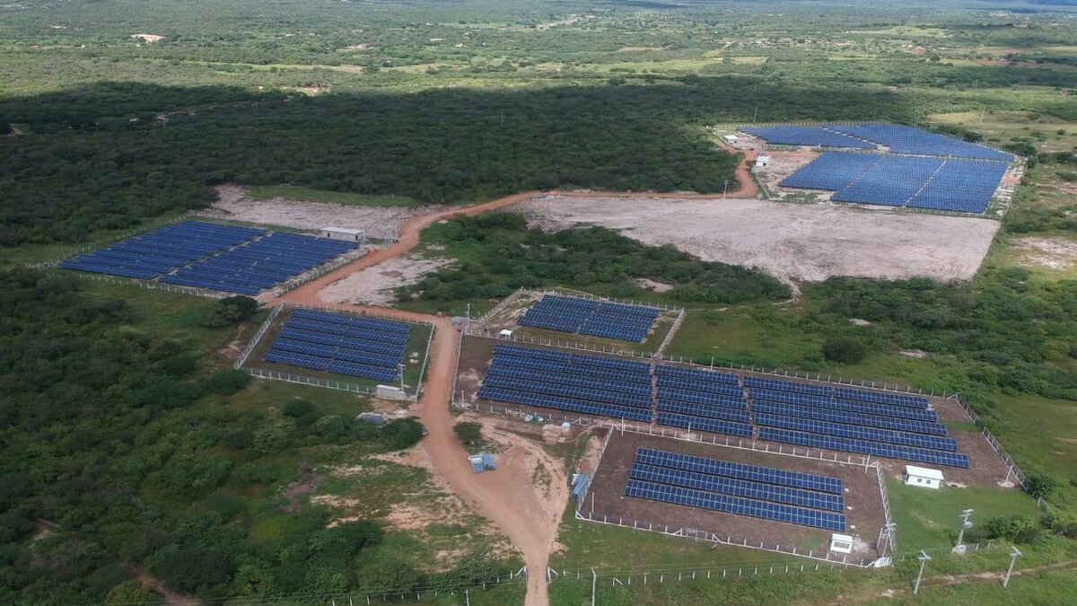Acompanhando o crescimento no mercado de energia solar no Brasil e a alta demanda pelo recurso, as companhias pernambucanas Elétron Energy e Kroma Energia se uniram para um novo projeto de construção de complexo solar no estado.