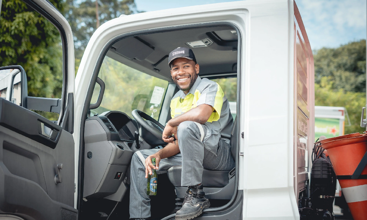 heineken, vagas de emprego, lucro