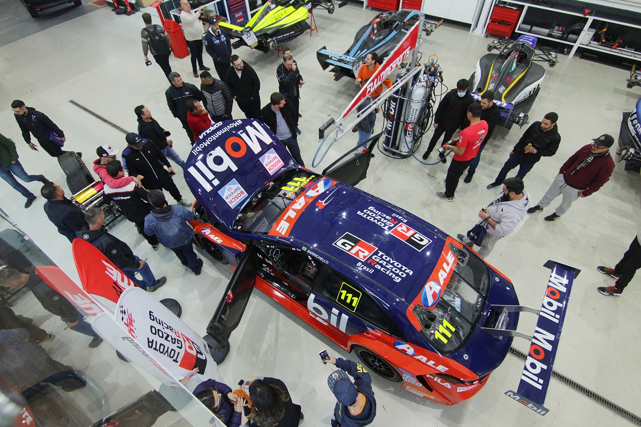 Carro de Corrida com produtor Mobil em São Paulo