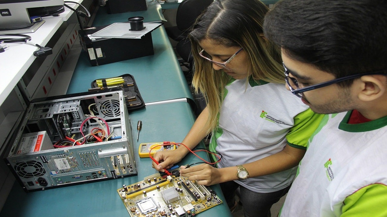 IFPE abre 5 mil vagas em cursos técnicos gratuitos sem aplicação de prova no ato de inscrição