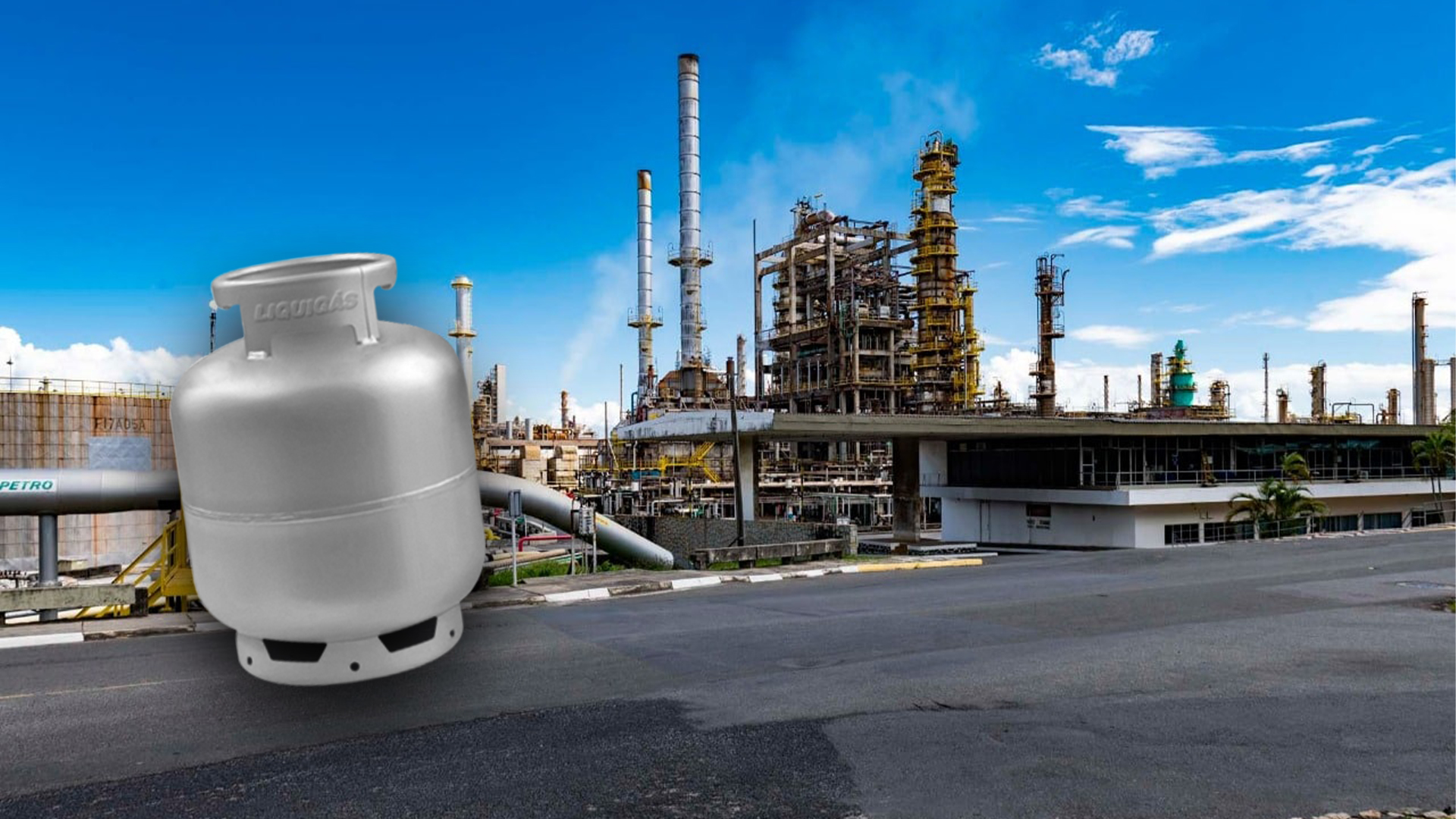 Acelen reduz produção e fornecimento de gás de cozinha, deixando a Bahia desabastecida e prejudicando a população, há escassez na capital e em cidades do interior