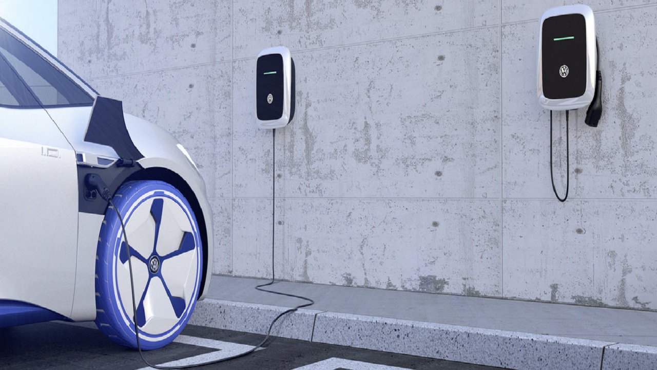 Donos de montadoras ao redor do mundo desconfiam de que o mercado de carros elétricos pode não dar certo