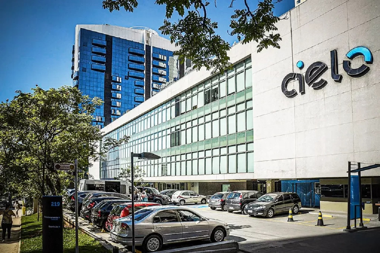 Cielo abre processo seletivo e oferece 200 vagas de emprego presencial e home office com foco nas áreas de produtos e negócios, tecnologia, comercial e muito mais