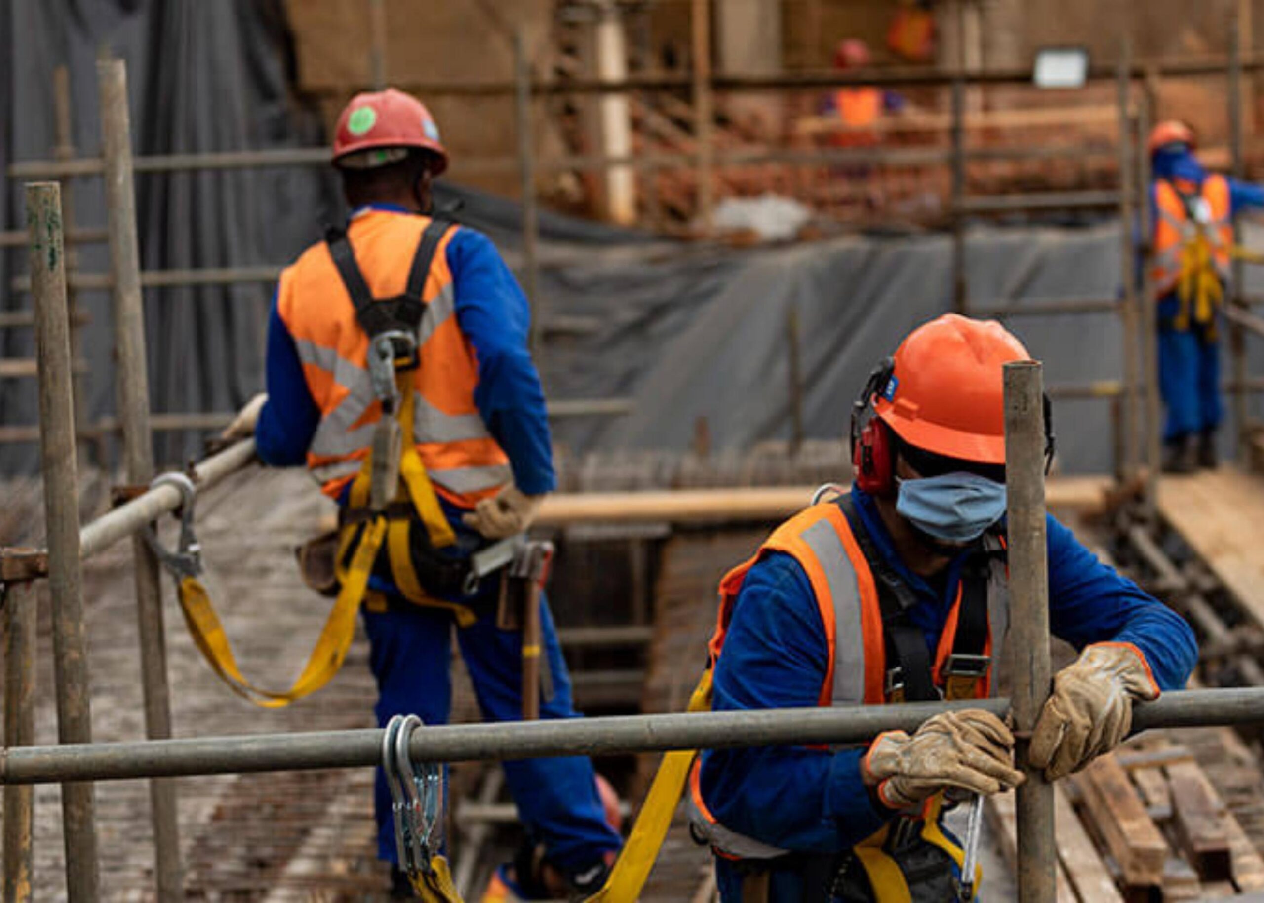 Fundação Renova divulga mais de 600 vagas de emprego na construção civil em Minas Gerais