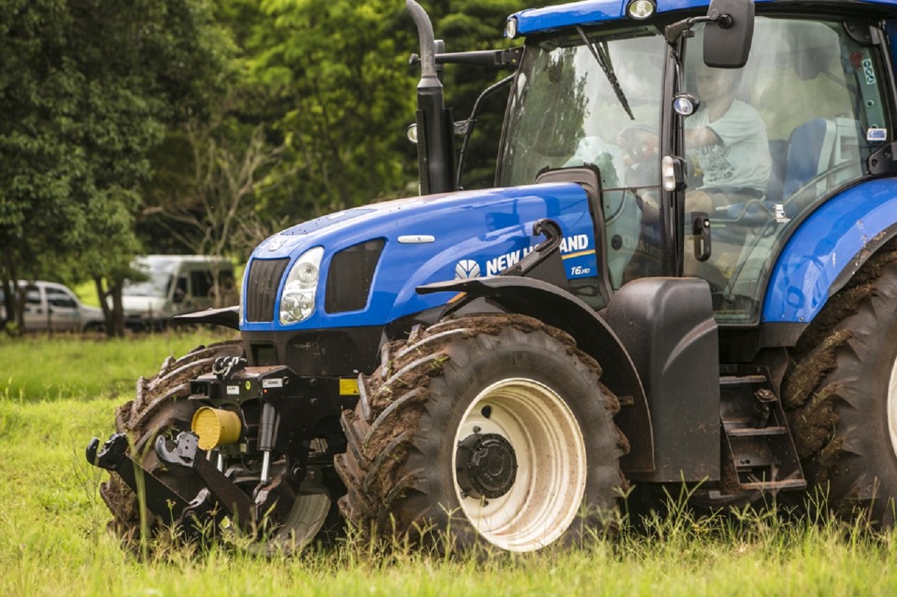 O primeiro trator movido a esterco do mundo acaba de ser lançado e pode ser um divisor de águas na indústria agrícola