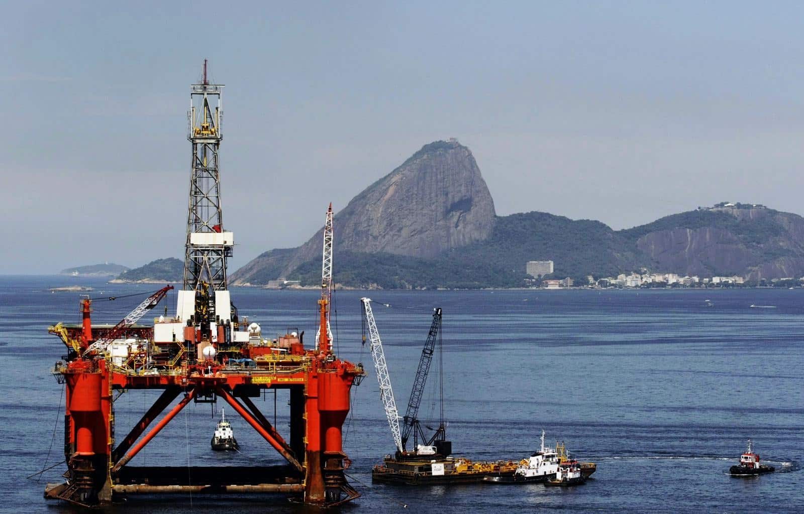 Os dados da Firjan mostram um forte crescimento do mercado de petróleo e gás natural no Rio de Janeiro em 2022. A arrecadação de R$ 50 bilhões em royalties de petróleo e participações especiais é a comprovação da expansão do setor.