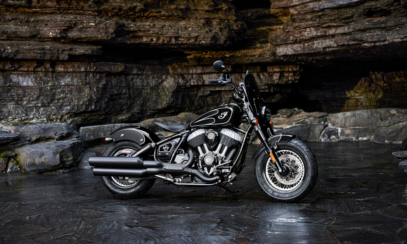 A marca de uísque incorporou, junto à montadora, parte da bebida no processo de pintura da nova moto, inovando no mercado internacional. A Jack Daniel’s e a Indian lançaram recentemente o novo veículo nos Estados Unidos.