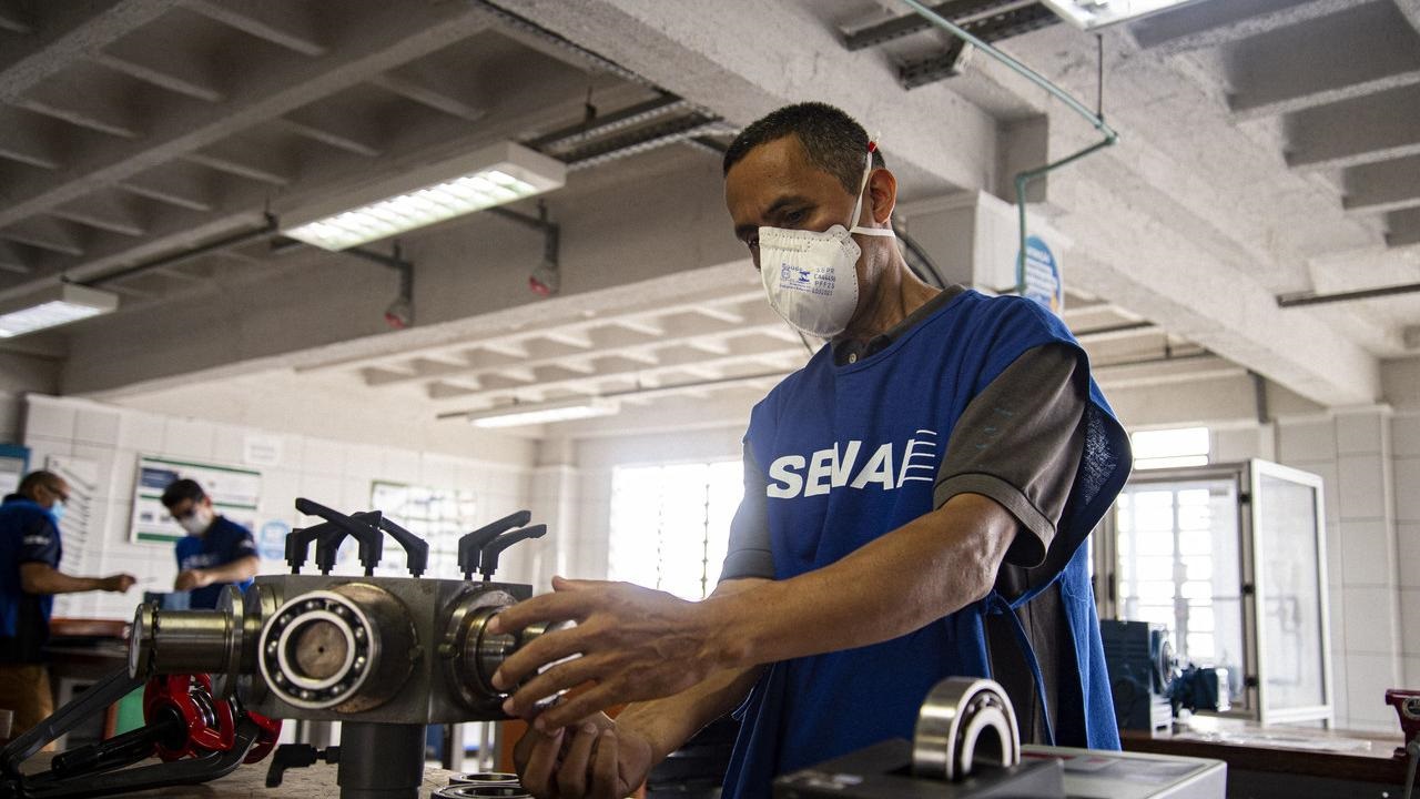 SENAI Ceará abre mais de 3.600 mil vagas em cursos gratuitos a distância com certificado garantido e sem taxa de inscrição