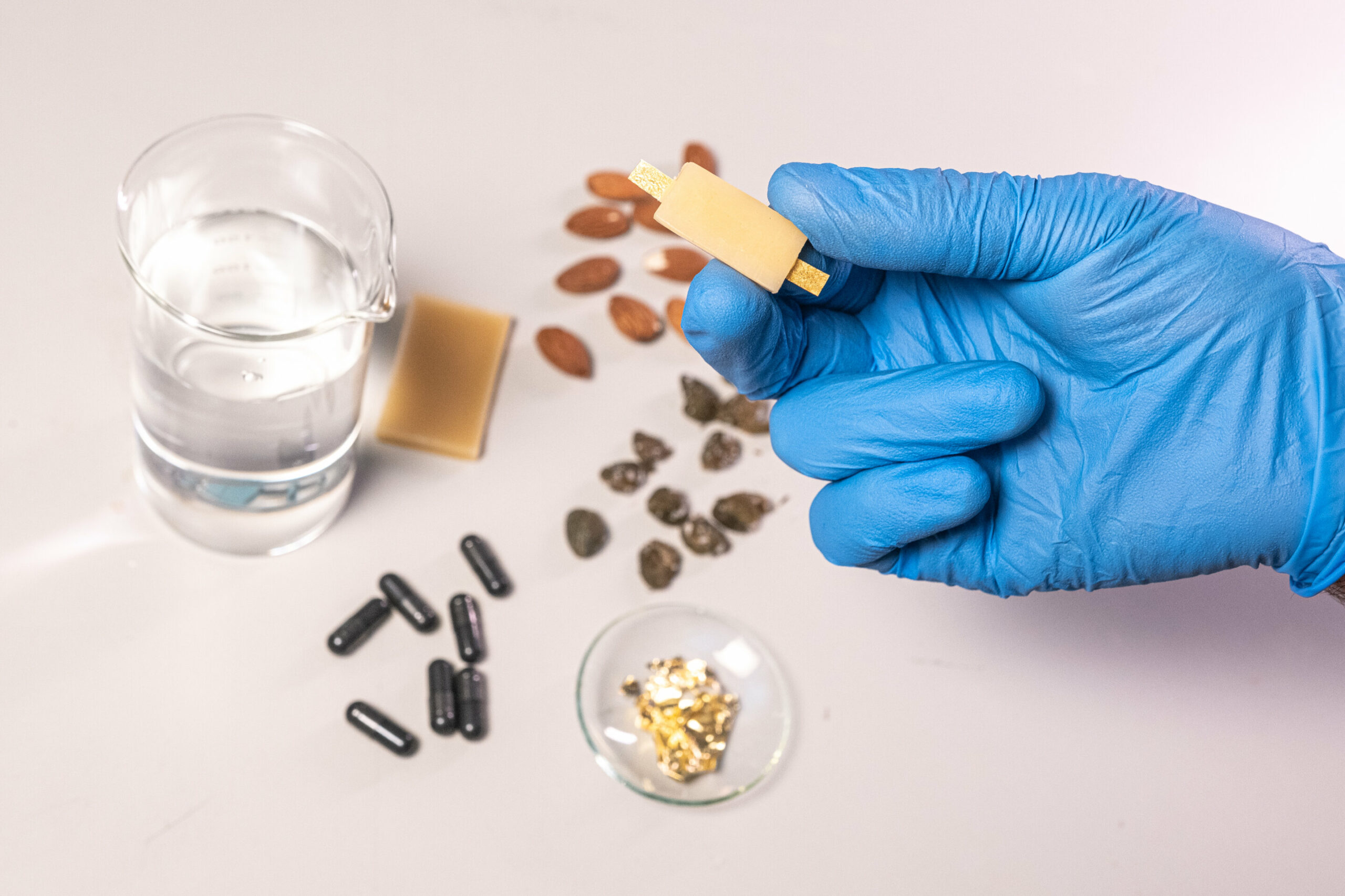 Bateria feita de comida promete revolucionar a indústria de tecnologia