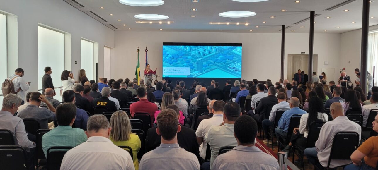 Cris Samorini, president eda Findes, durante lanzamiento del Anuário - Foto Siumara Gonçalves