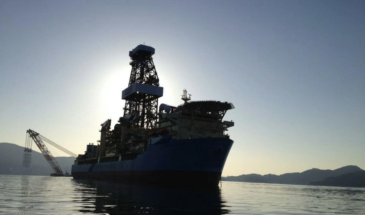 Shell e Petrobras assinam contratos para sondas de perfuração da Noble