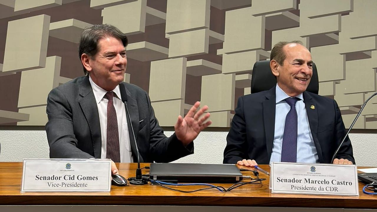 O desenvolvimento tecnológico está em constante evolução e com isso, a sociedade busca alternativas mais sustentáveis para diminuir os impactos ambientais. Uma dessas alternativas vem ganhando destaque nos últimos anos: o hidrogênio verde.