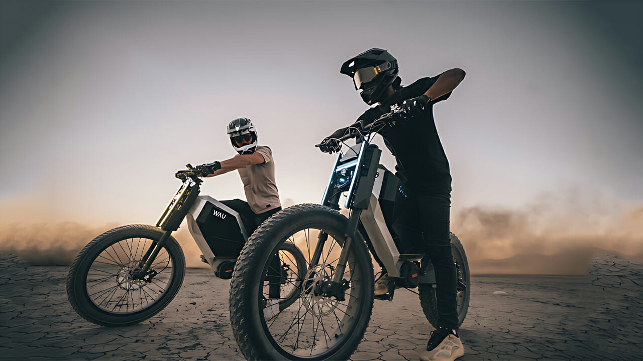 Nova bicicleta elétrica parruda com design futurista tem 320 km de autonomia e bateria da Samsung