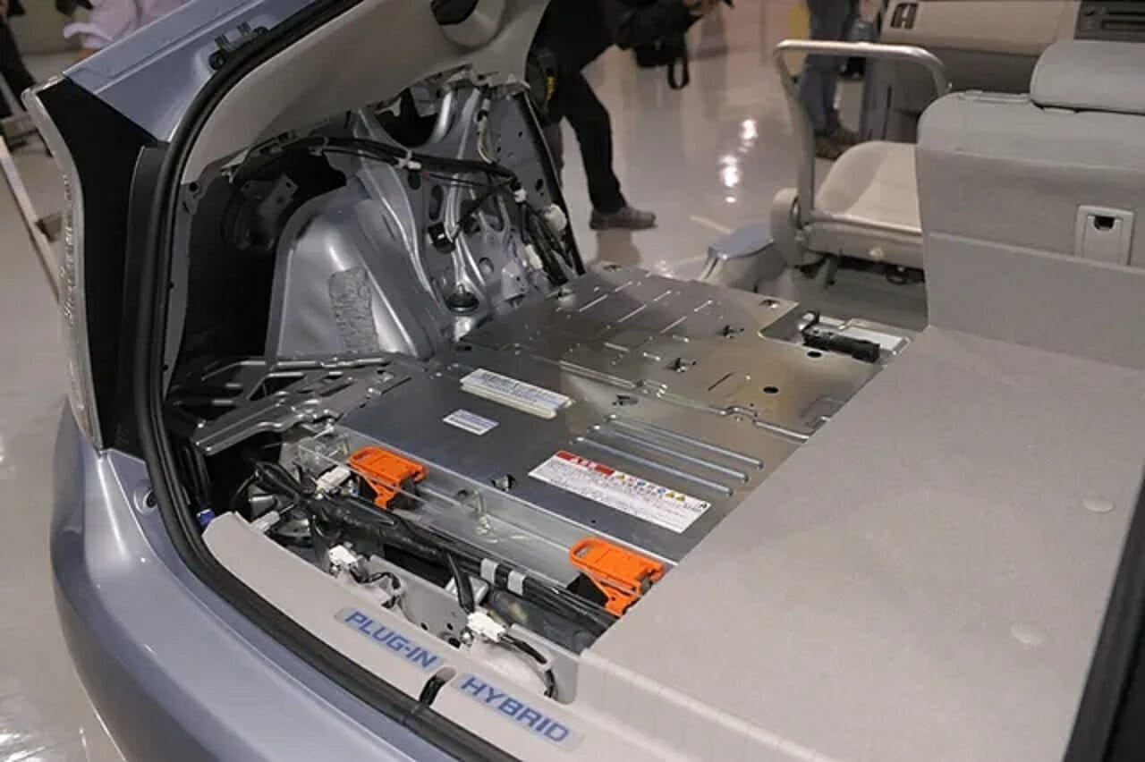 Toyota revoluciona com bateria 'disruptiva' que alcança 1.200 km de autonomia com uma única carga