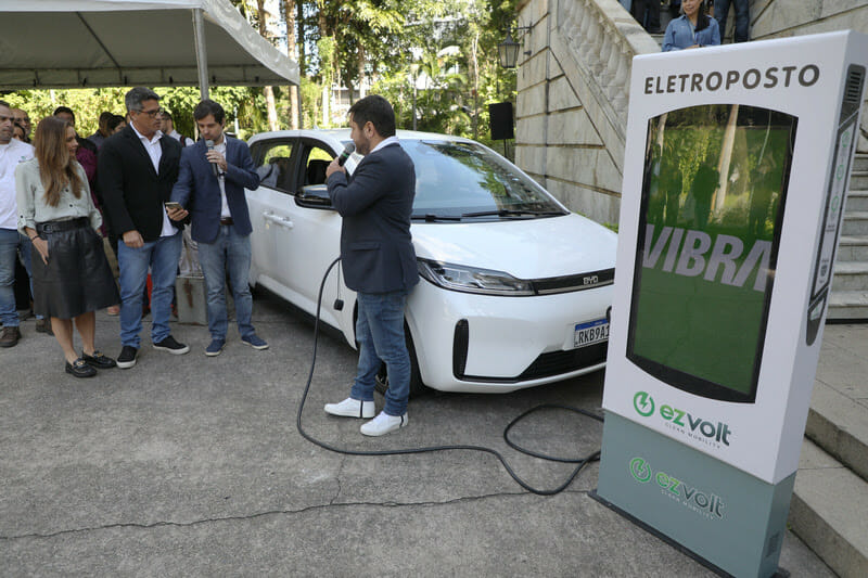 VIBRA ELETROPOSTO para veículos elétricos