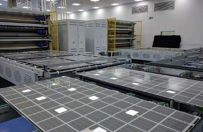 BYD anuncia a chegada de painel solar totalmente desenvolvido no Brasil e promete revolução no setor