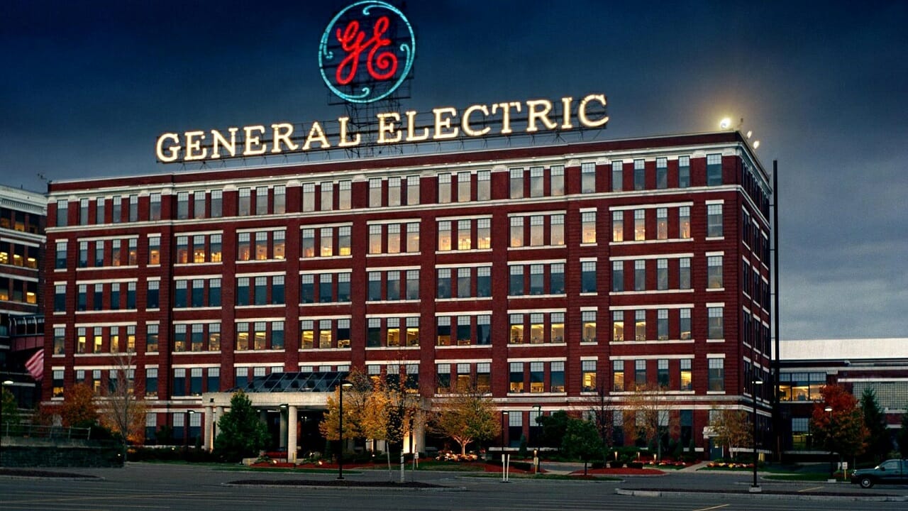 General Electric está com mais de 2.700 vagas de emprego para profissionais de ensino técnico e superior dentro e fora do Brasil