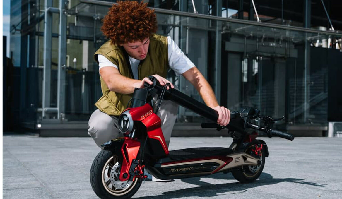 Patinete, elétrico, MV Agusta