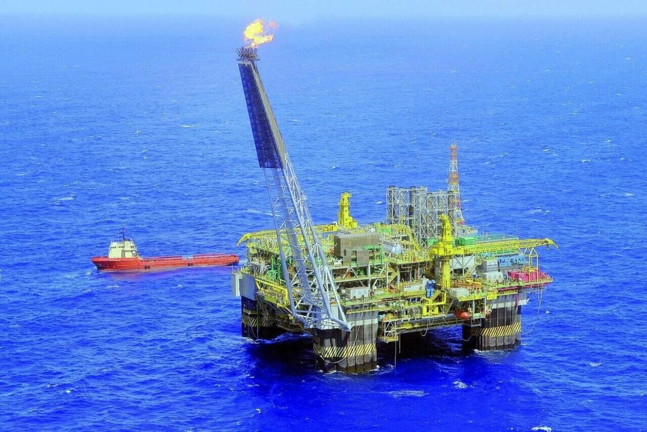 A Petrobras estima que a área de exploração na foz do Amazonas possui um potencial de 14 bilhões de barris de petróleo, o que desperta grande interesse na indústria petrolífera e no governo brasileiro.