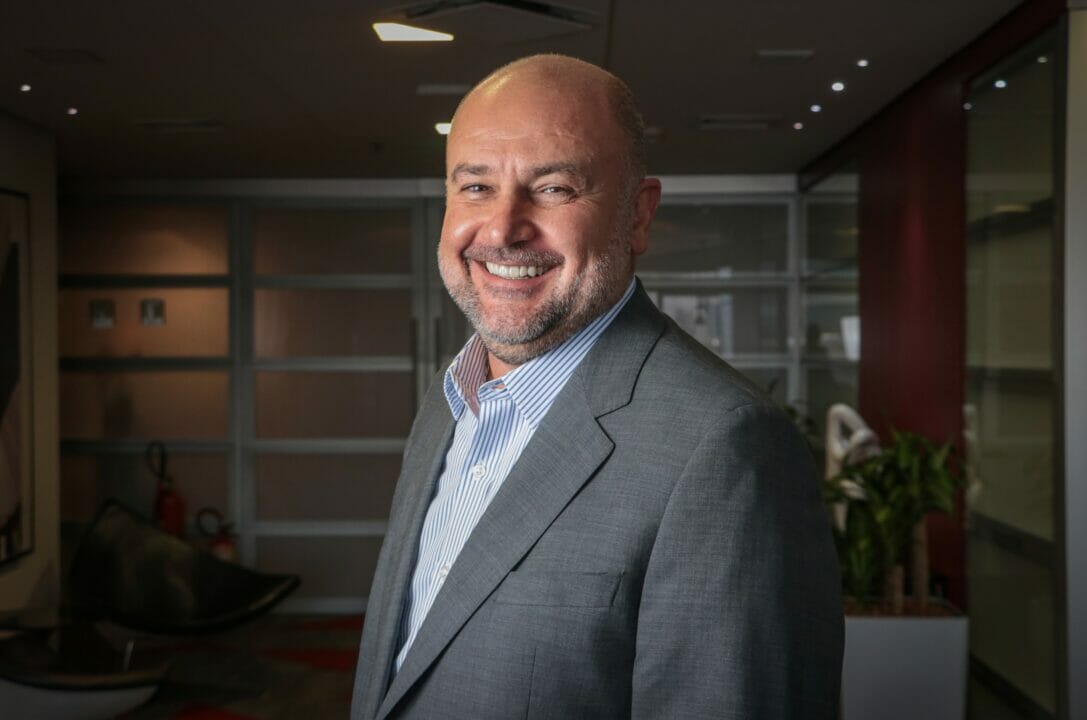 Setor de automóveis - LuÍs Otávio Matias