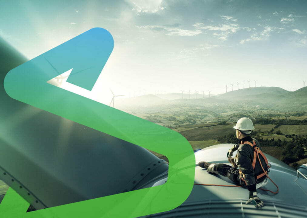 Atiaia renováveis parques solares.