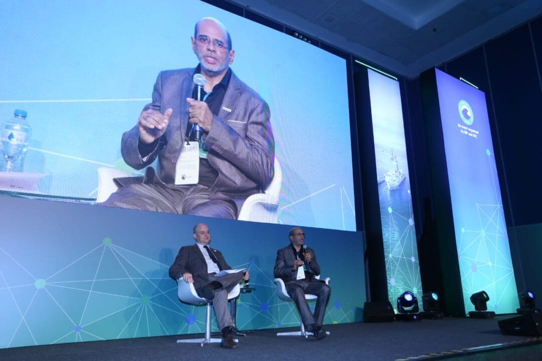 El presidente del IBP, Roberto Ardenghy, y el director de Ingeniería de Petrobras, Carlos Travassos, durante la OTC Brasil 2023. Foto: Cortesía Petrobras