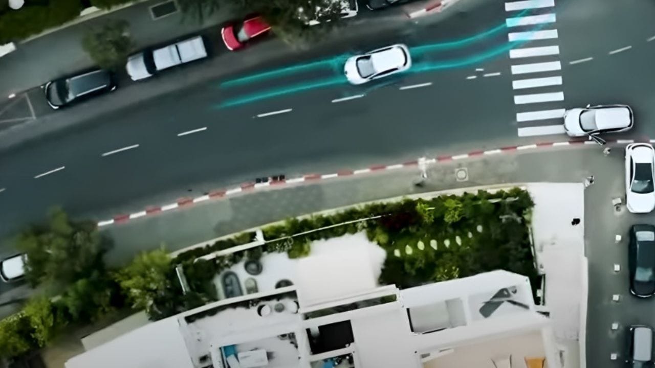 Em uma iniciativa que promete revolucionar o futuro do transporte, a Suécia inaugurou a primeira estrada elétrica permanente do mundo