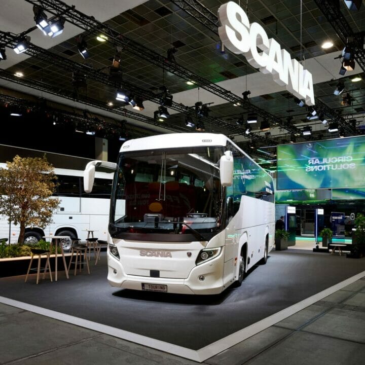 Scania Lanza Autobús Eléctrico Con Batería De Largo Alcance, Mirando La Sostenibilidad Y Eficiencia En Transportes Urbanos