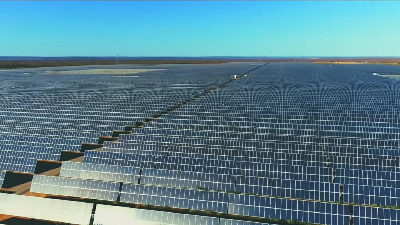 Usina solar fotovoltaica de 393 MW no Piauí anuncia a chegada de mais de 1.200 postos de trabalho