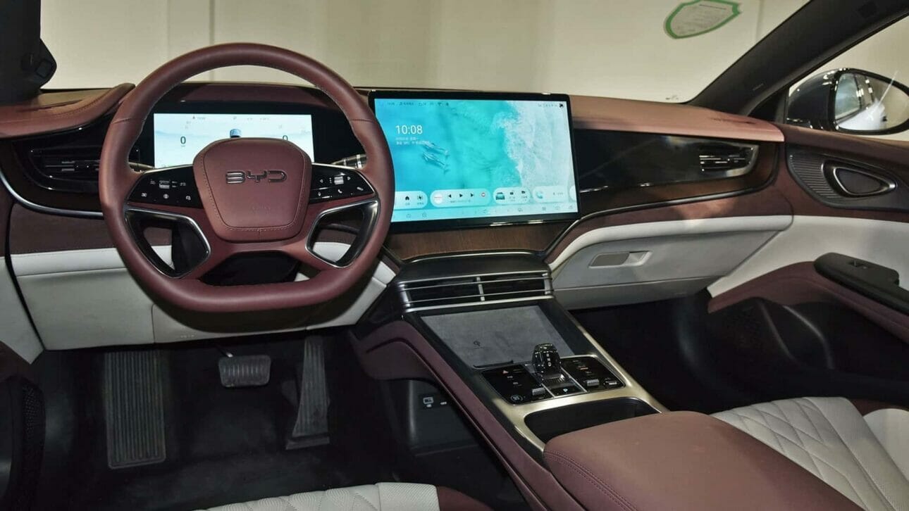 El BYD Seal llega al mercado con hasta 1300 km de autonomía, motor 1.5 aspirado y valor equivalente a R$ 117.500