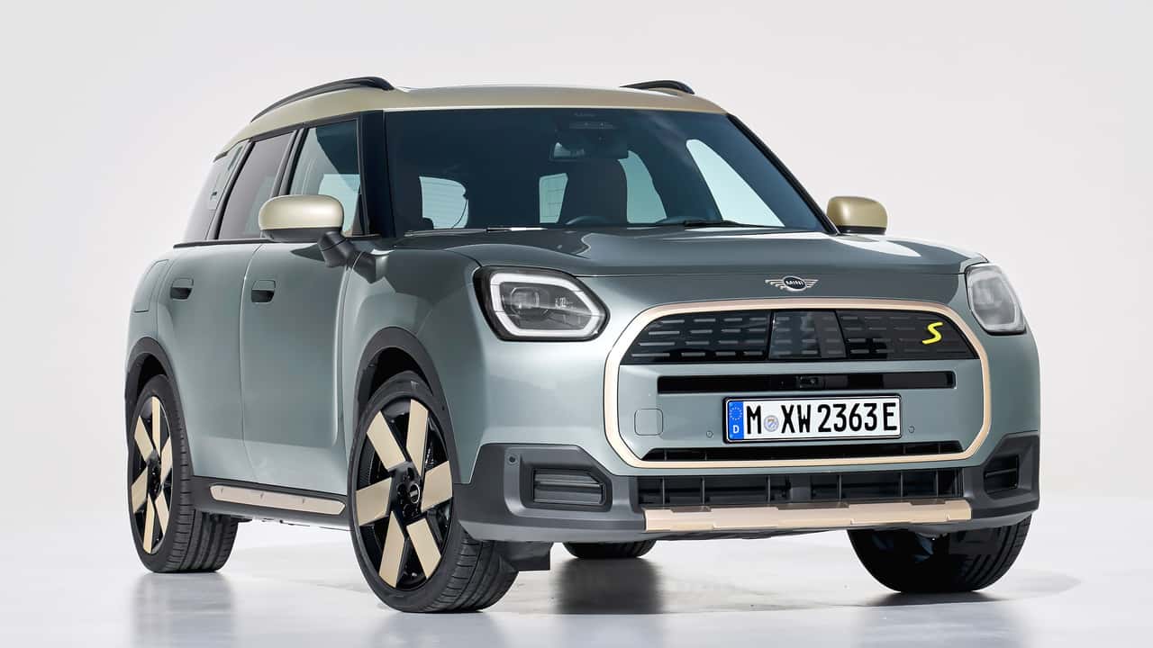 BMW, Volvo e Kia que se cuidem! Novo veículo elétrico Mini Countryman Electric SE possui dois motores, atingindo 310 cv e chegando de 0 a 100 km/h em apenas 5,6 segundos.