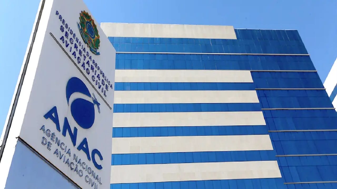 Agência Nacional de Aviação Civil anuncia abertura de concurso público com salários de até R$ 22.929,74
