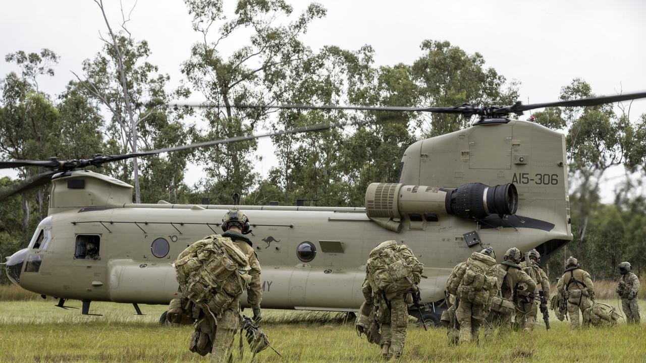 Faturando até R$ 17 mil mensais, conheça a incrível realidade dos BRASILEIROS no exército australiano