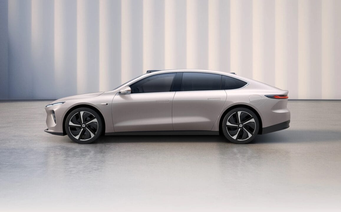 NIO anuncia lanzamiento de sedán eléctrico que recorre increíbles 1.044 km sin recargar