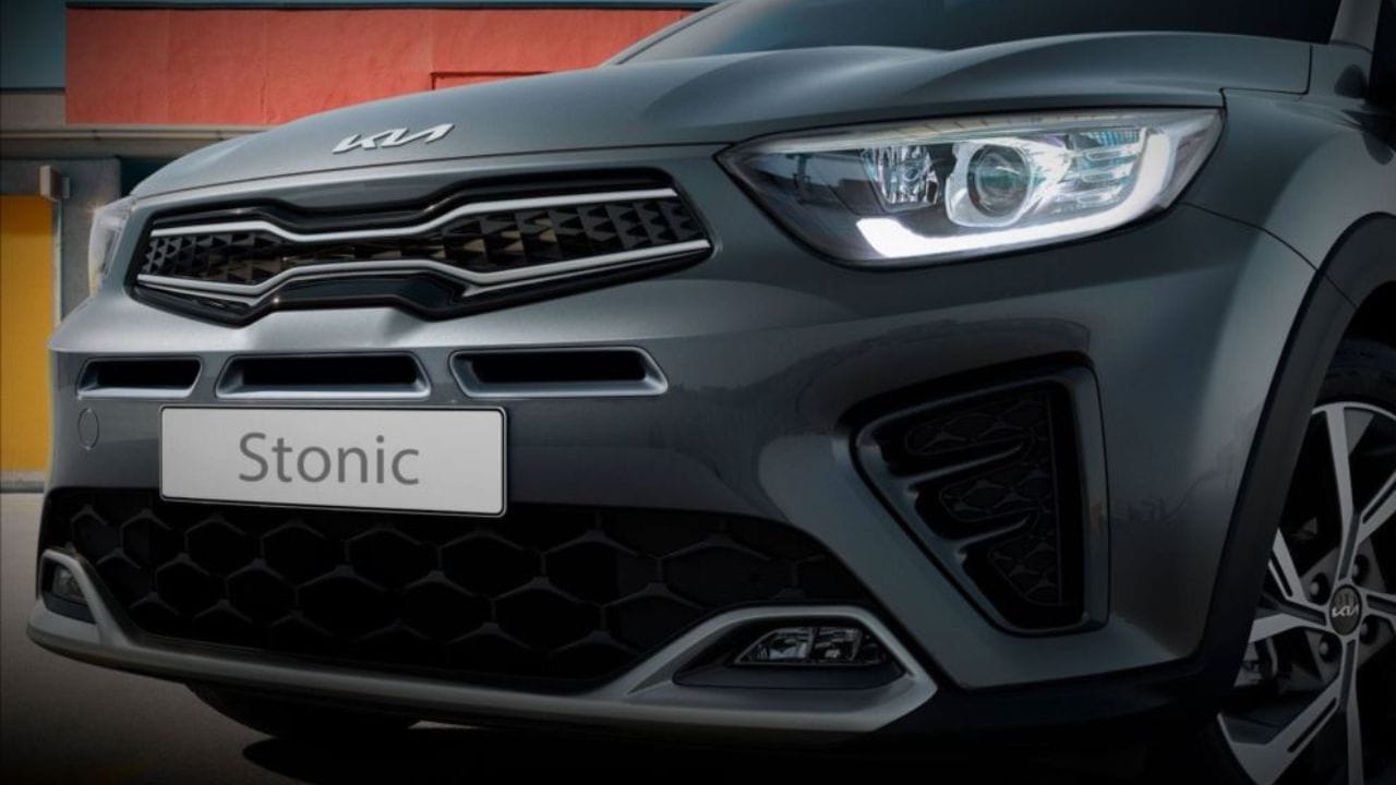 O novo hatch crossover turbo e híbrido chega ao mercado, conheça Kia Stonic 2023, consumo é de 11.6 km/l na cidade e 17.1 km/l na estrada