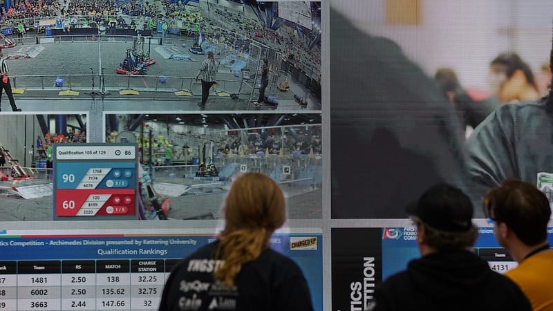 Robótica, Autômatos, Máquinas